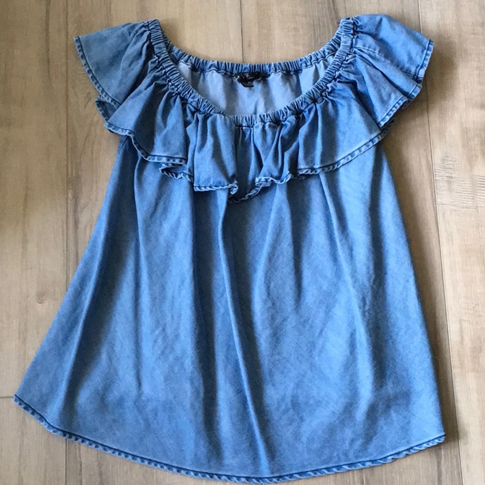 Velvet Heart Blue Jean Ruffled Shirt Size S - Picture 1 of 4